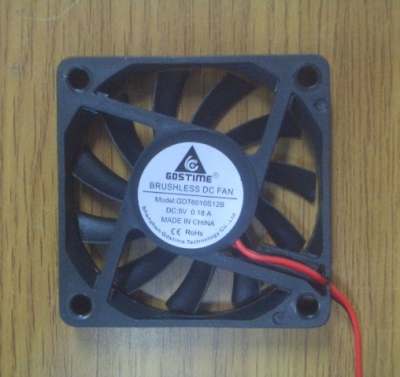 60mmX60mmX10mm DC BRUSHLESS 5V, 0.18A 팬(FAN)