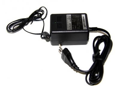 자동 충전기(NiMH 12V 충전지용) (SE-CG12V)
